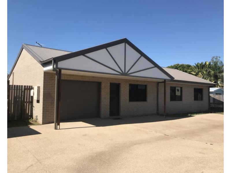 2/360 Salamanca Street, Frenchville QLD 4701