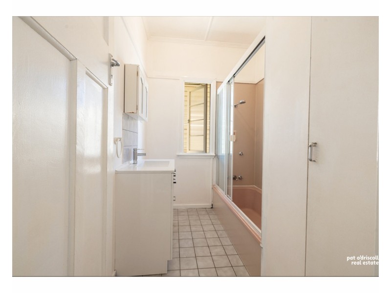 18 Verney Street, West Rockhampton QLD 4700