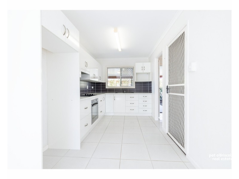 1/324 Pain Street, Koongal QLD 4701