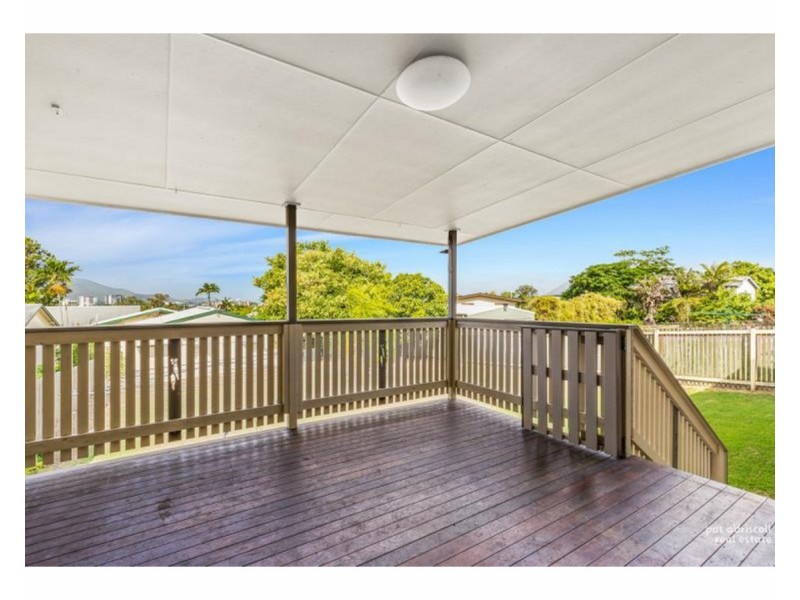 13 Bapaume Street, Wandal QLD 4700