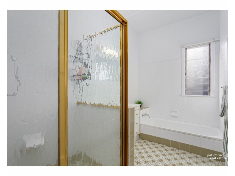 15 Herbert Street, Wandal QLD 4700