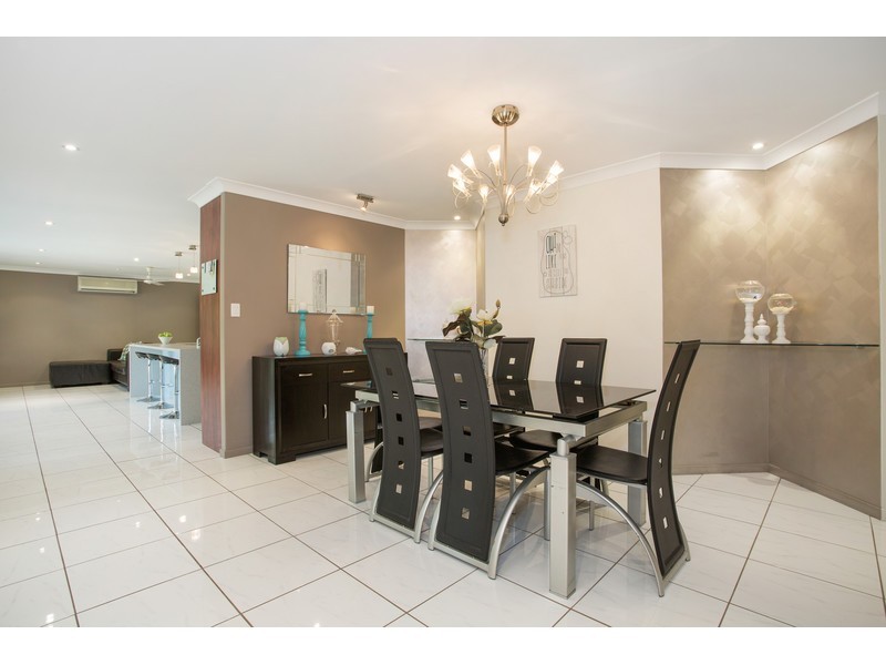 1 Goldfinch Drive, Parkhurst QLD 4702