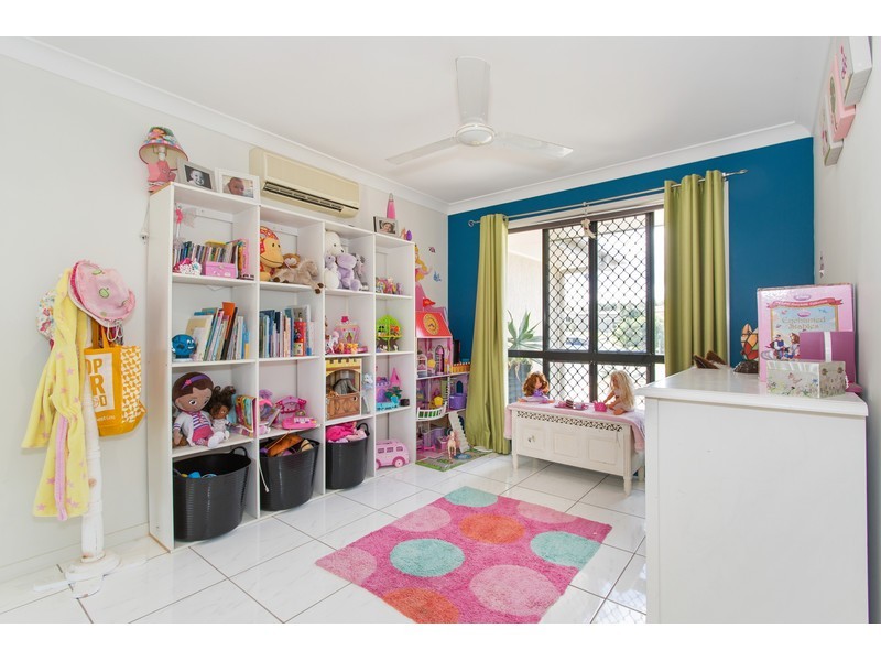 1 Goldfinch Drive, Parkhurst QLD 4702