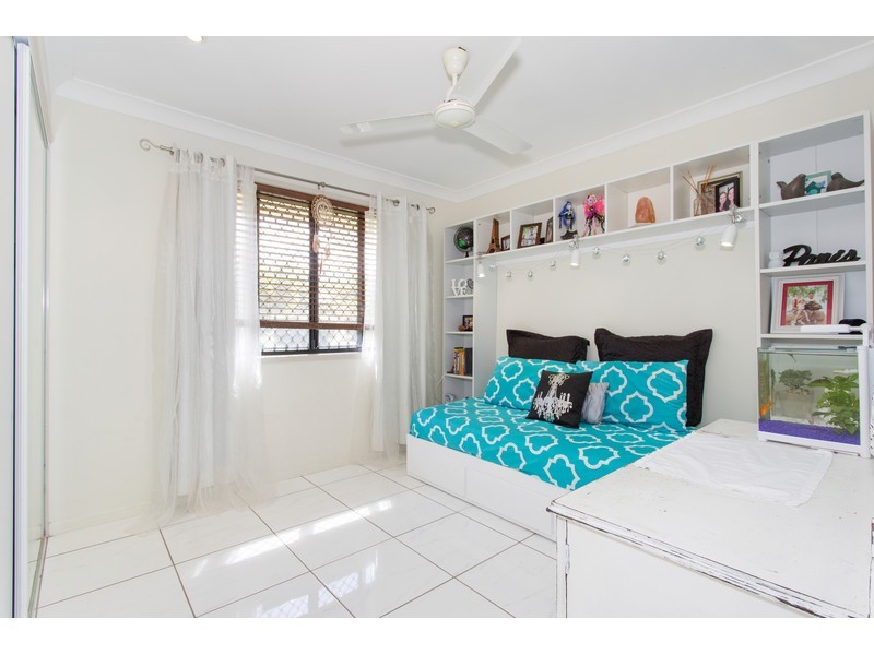 1 Goldfinch Drive, Parkhurst QLD 4702