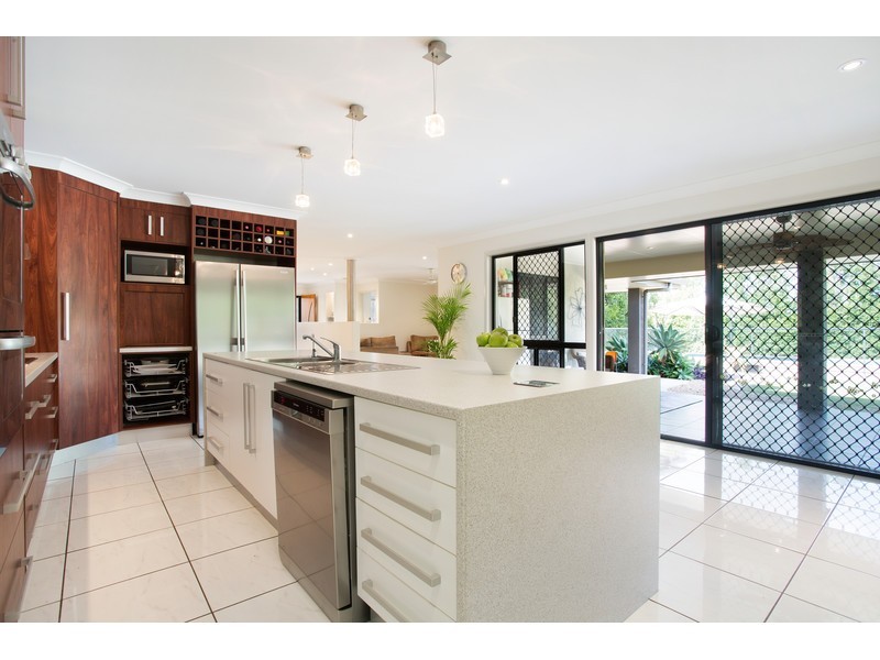 1 Goldfinch Drive, Parkhurst QLD 4702