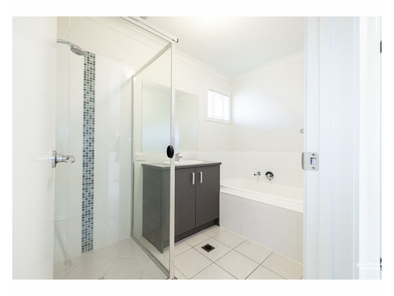 11 Horwell Street, Gracemere QLD 4702