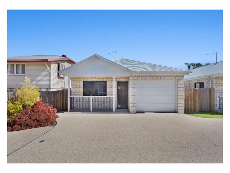 2/87 West Street, Allenstown QLD 4700