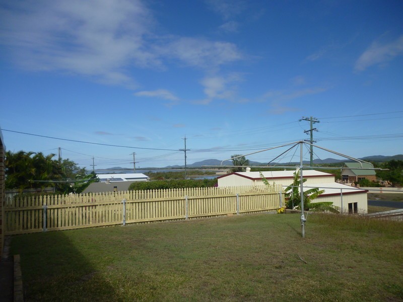 120 Schofield Parade, Keppel Sands QLD 4702