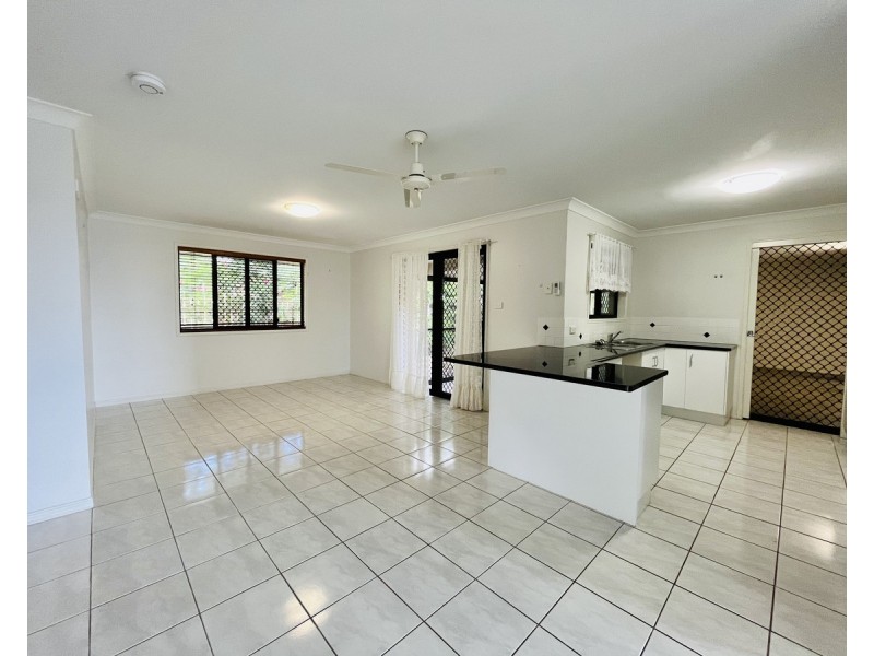 2 Mimosa Court, Gracemere QLD 4702