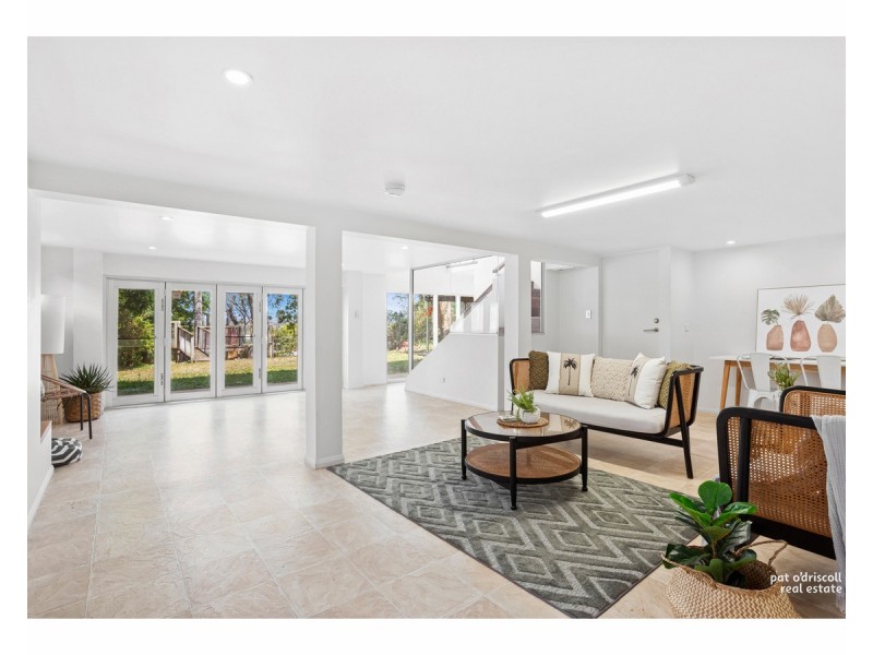 77 Brecknell Street, The Range QLD 4700