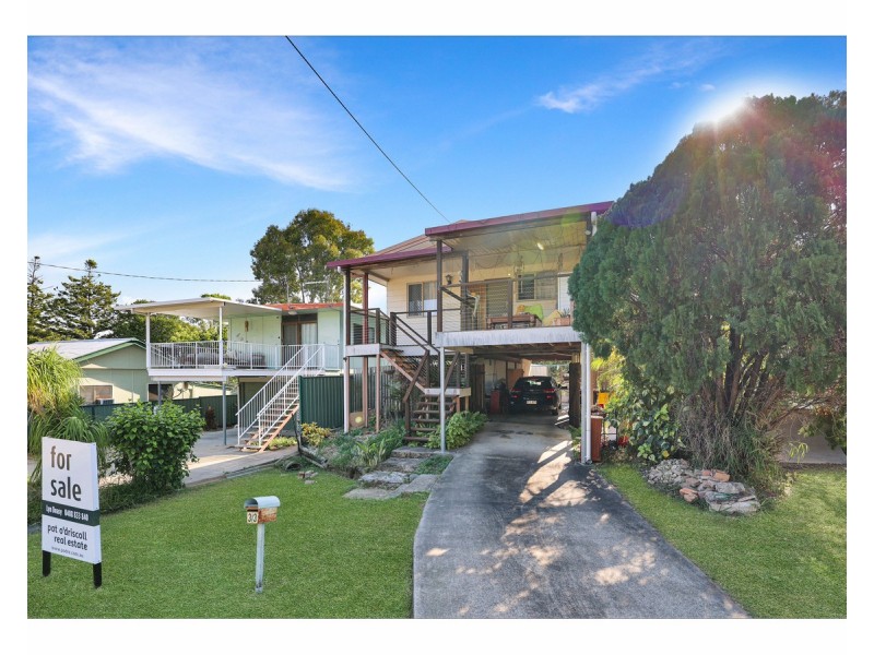 33 Beak Street, Koongal QLD 4701