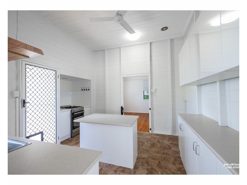 4 Corberry Street, The Range QLD 4700