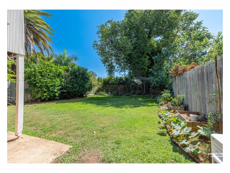 4 Corberry Street, The Range QLD 4700