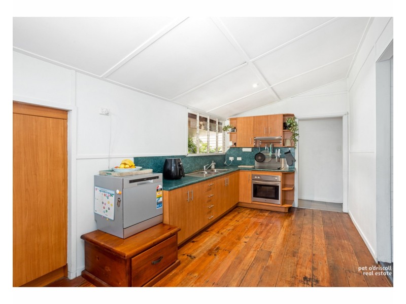 145 Murray Lane, The Range QLD 4700