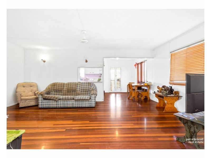 8 Kerr Street, Park Avenue QLD 4701