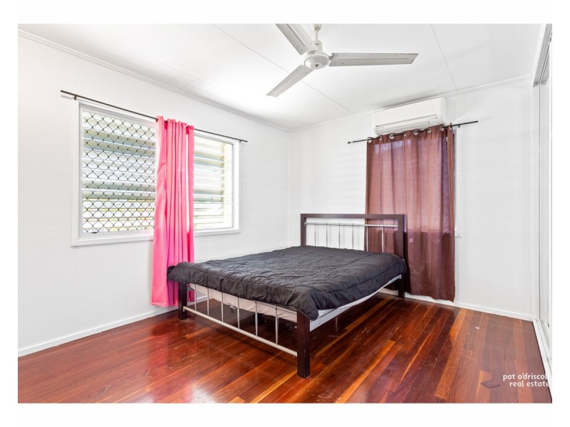 8 Kerr Street, Park Avenue QLD 4701
