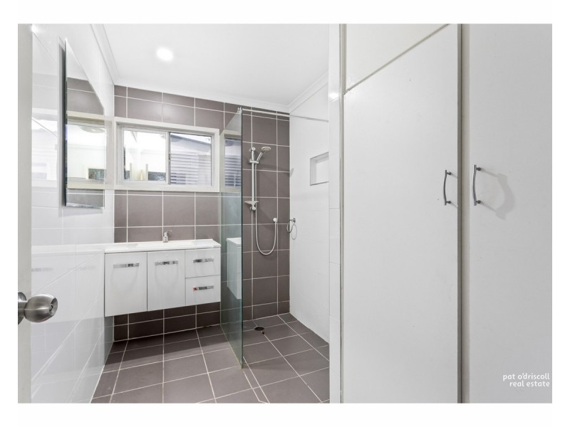8 Kerr Street, Park Avenue QLD 4701