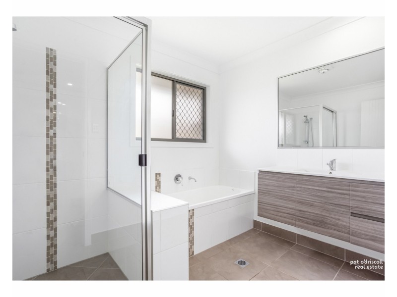 5 Mayfair Street, Gracemere QLD 4702