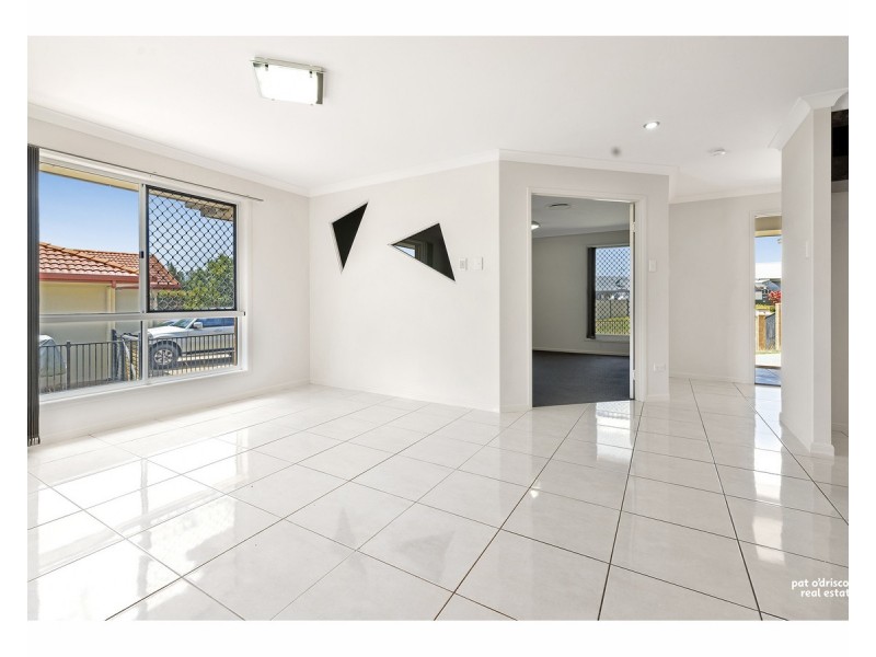 34 Jamie Crescent, Gracemere QLD 4702