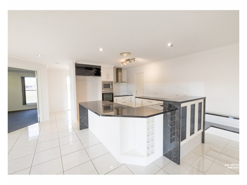 34 Jamie Crescent, Gracemere QLD 4702