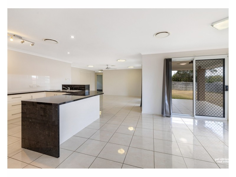 34 Jamie Crescent, Gracemere QLD 4702