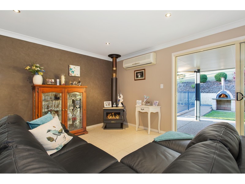 6 Kristie Drive, Rockyview QLD 4701