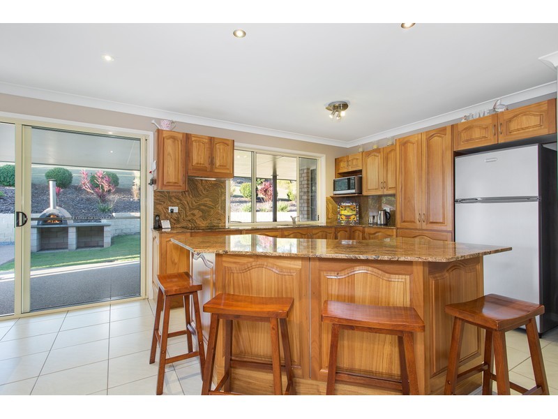 6 Kristie Drive, Rockyview QLD 4701
