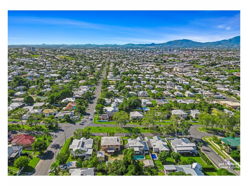 15 Penlington Street, The Range QLD 4700