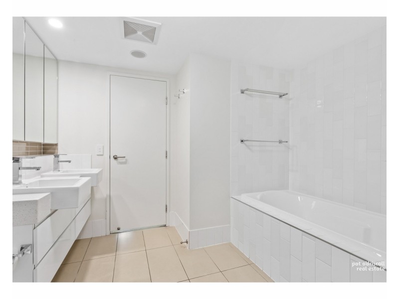 208/32-34 Anzac Parade, Yeppoon QLD 4703