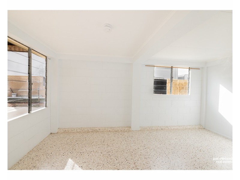 8 Kerr Street, Park Avenue QLD 4701