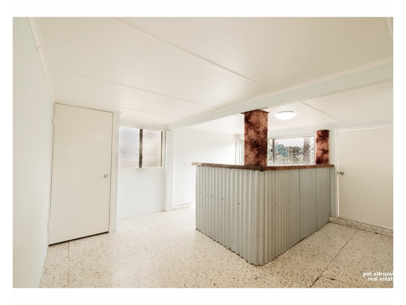 8 Kerr Street, Park Avenue QLD 4701