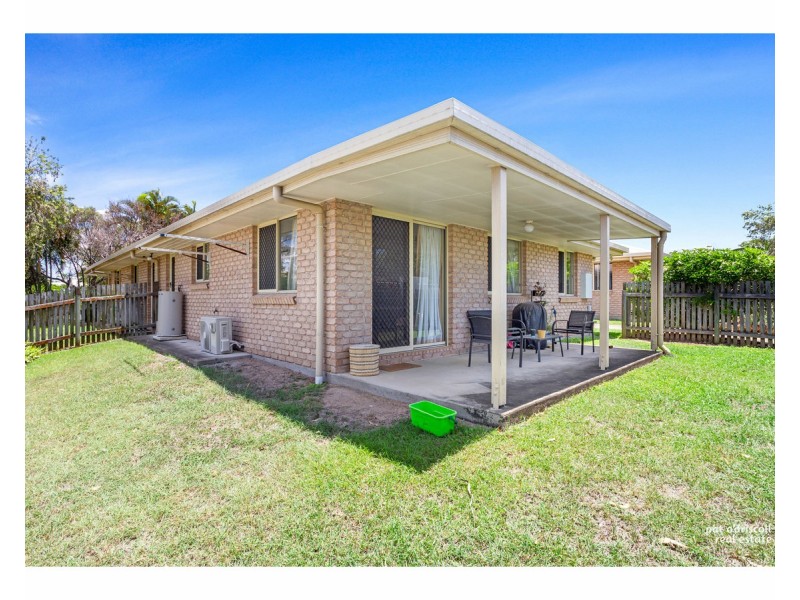 4/259 Carlton Street, Kawana QLD 4701