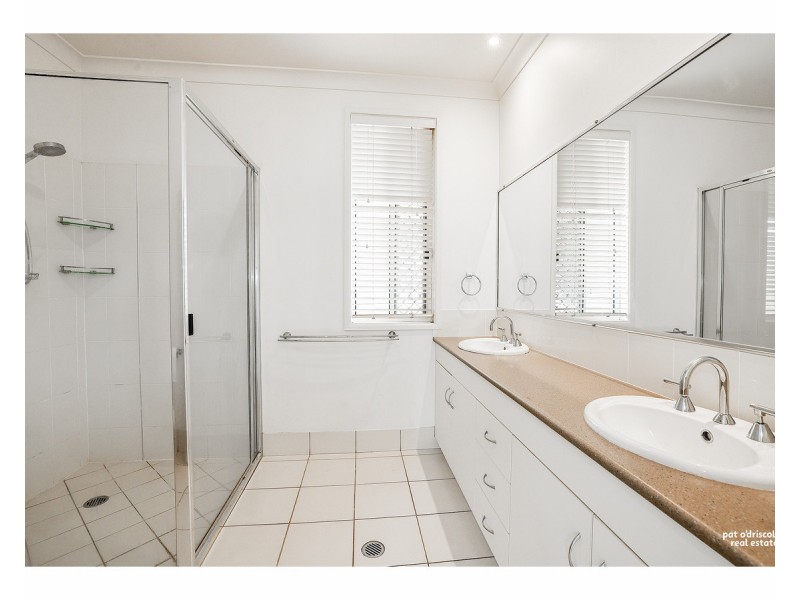 34 Lamb Avenue, Gracemere QLD 4702