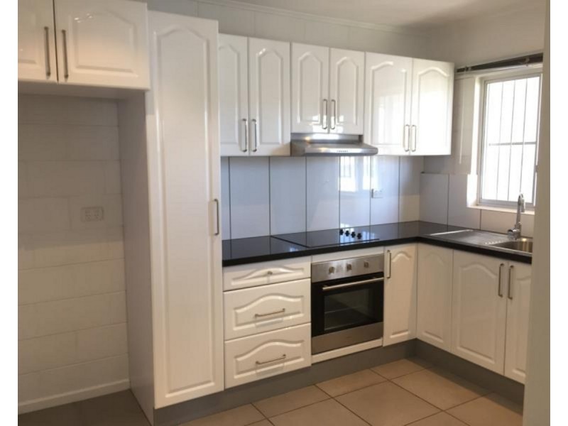 3/214 Campbell Street, Rockhampton City QLD 4700