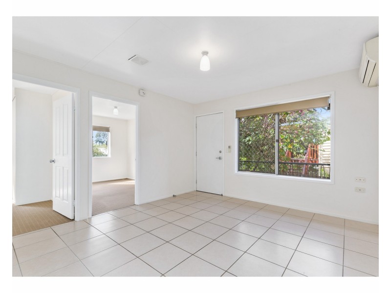 1/8 Corberry Street, The Range QLD 4700