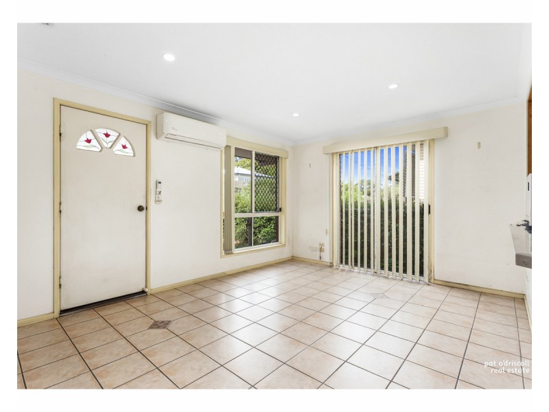 27 Blackall Street, The Range QLD 4700