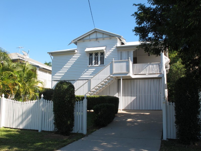 23 Woodville Street, Wandal QLD 4700