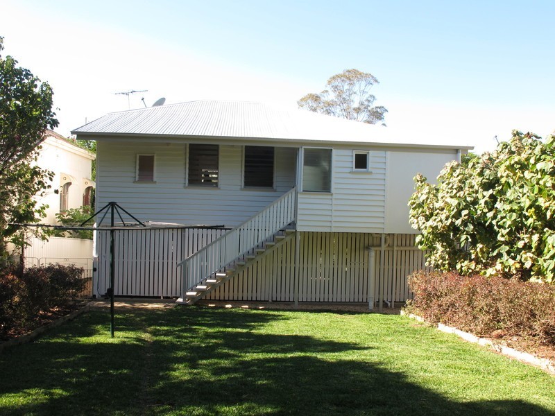 23 Woodville Street, Wandal QLD 4700