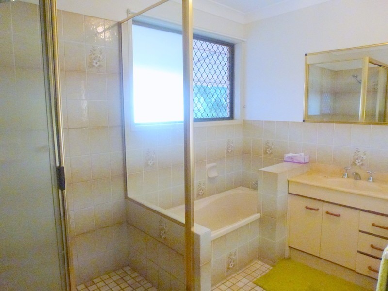 57 Guthrie Street, Frenchville QLD 4701