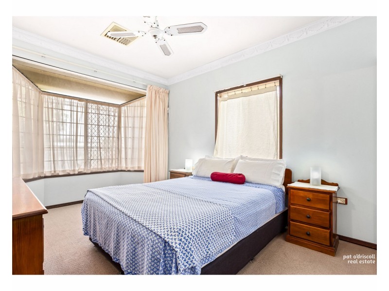 33 Baden Powell, Wandal QLD 4700