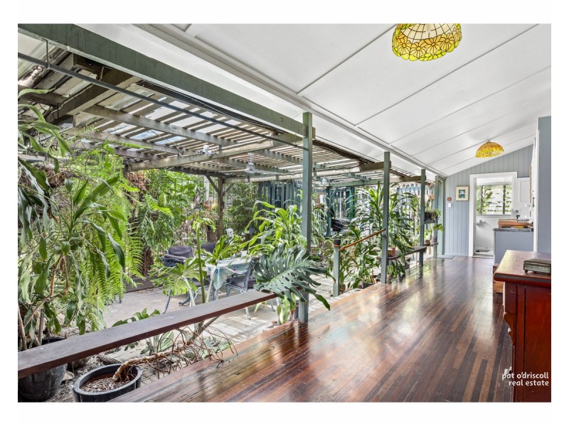 12 Bowen Terrace, The Range QLD 4700