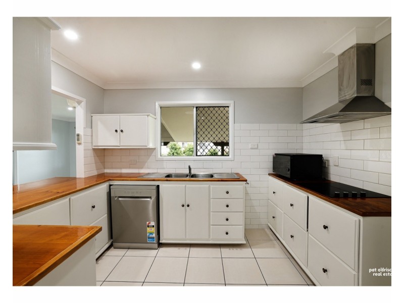 327 Warnock Street, Koongal QLD 4701