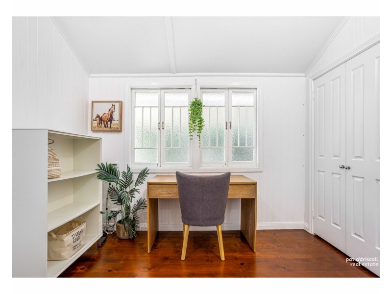 17 Jessie Street, The Range QLD 4700