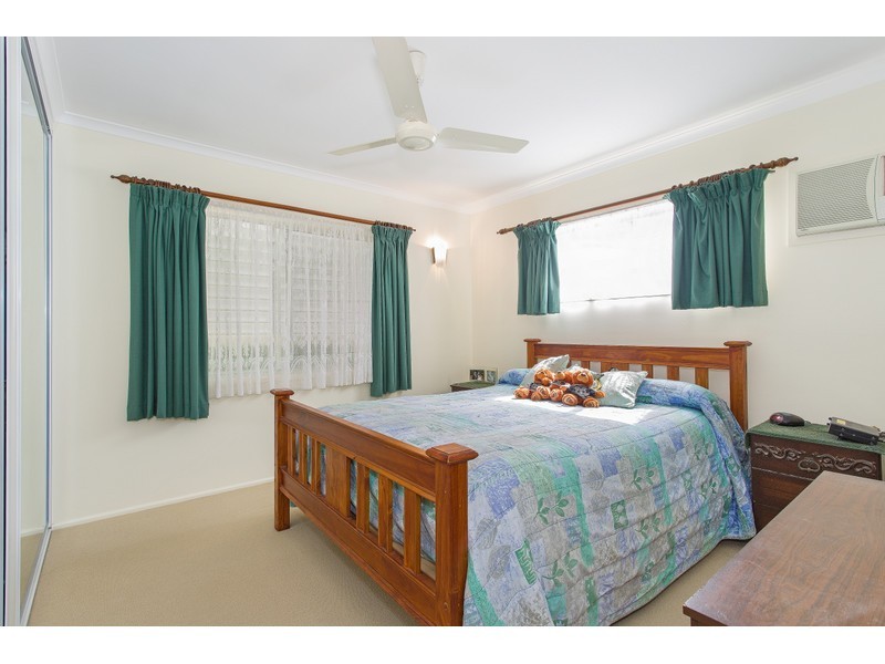 293 Blanchfield Street, Koongal QLD 4701