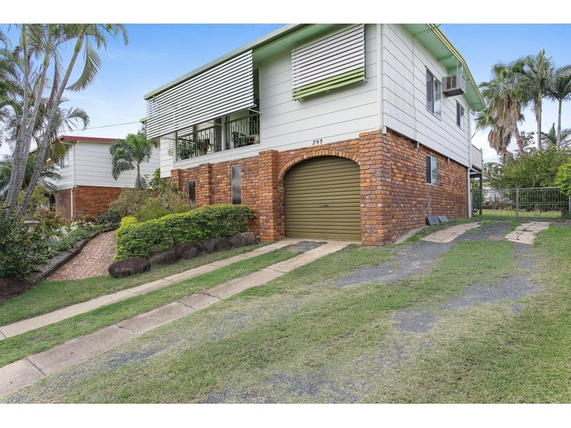 293 Blanchfield Street, Koongal QLD 4701