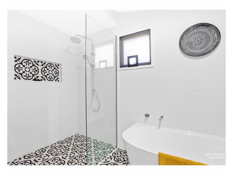 26 Jessie Street, The Range QLD 4700