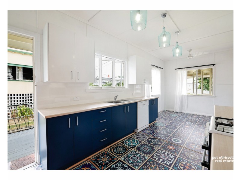 27 Dagmar Street, The Range QLD 4700