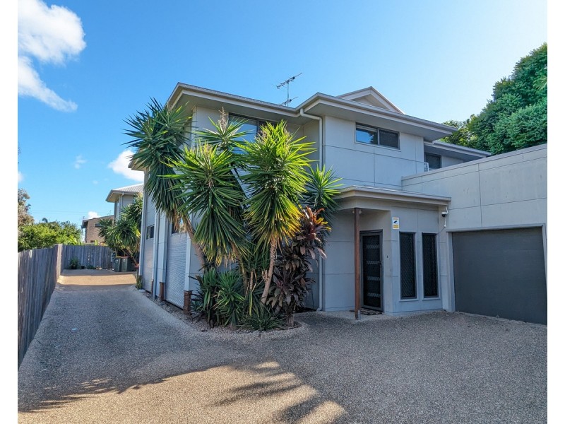 2/77 Livingstone Street, Berserker QLD 4701