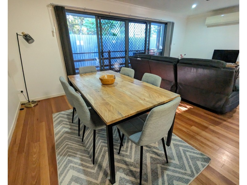 2/77 Livingstone Street, Berserker QLD 4701