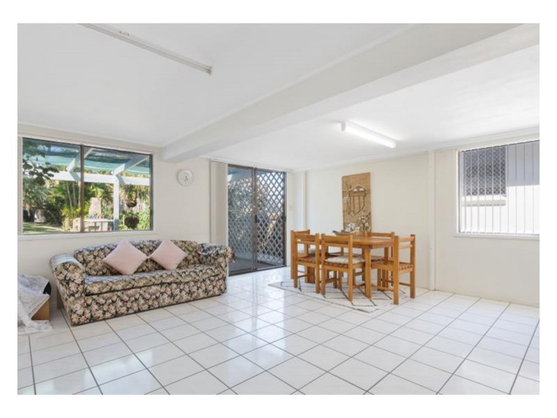11 Bauhinia Terrace, The Range QLD 4700
